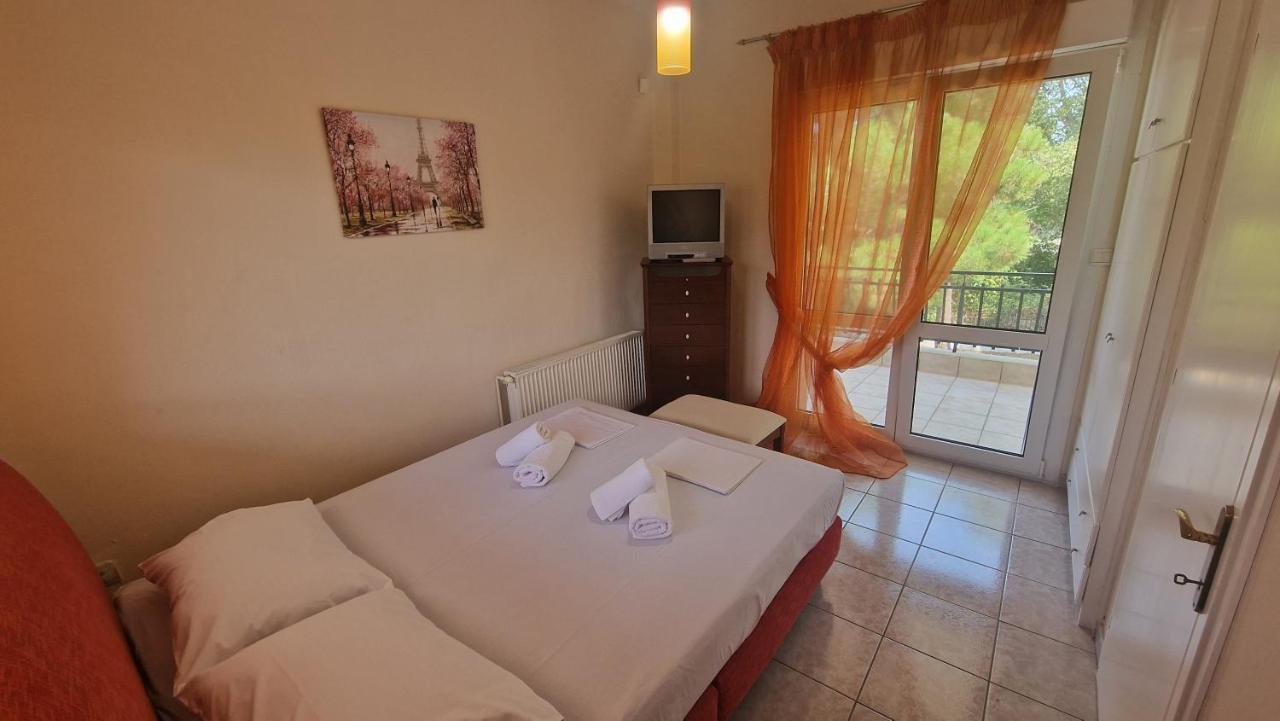 Modern Sea Villa In Leptokaria Bagian luar foto