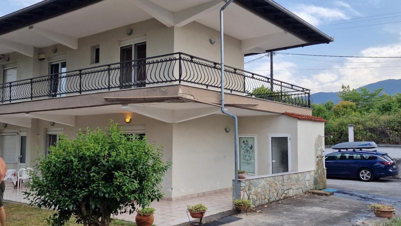 Modern Sea Villa In Leptokaria Bagian luar foto