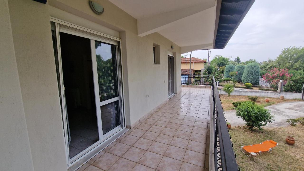 Modern Sea Villa In Leptokaria Bagian luar foto